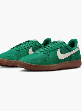Nike Field General Sneakers